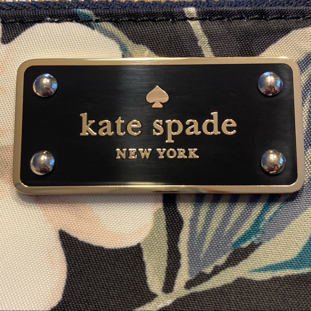 NWT Kate Spade Floral Cross Body Bag - Picture 3 of 6